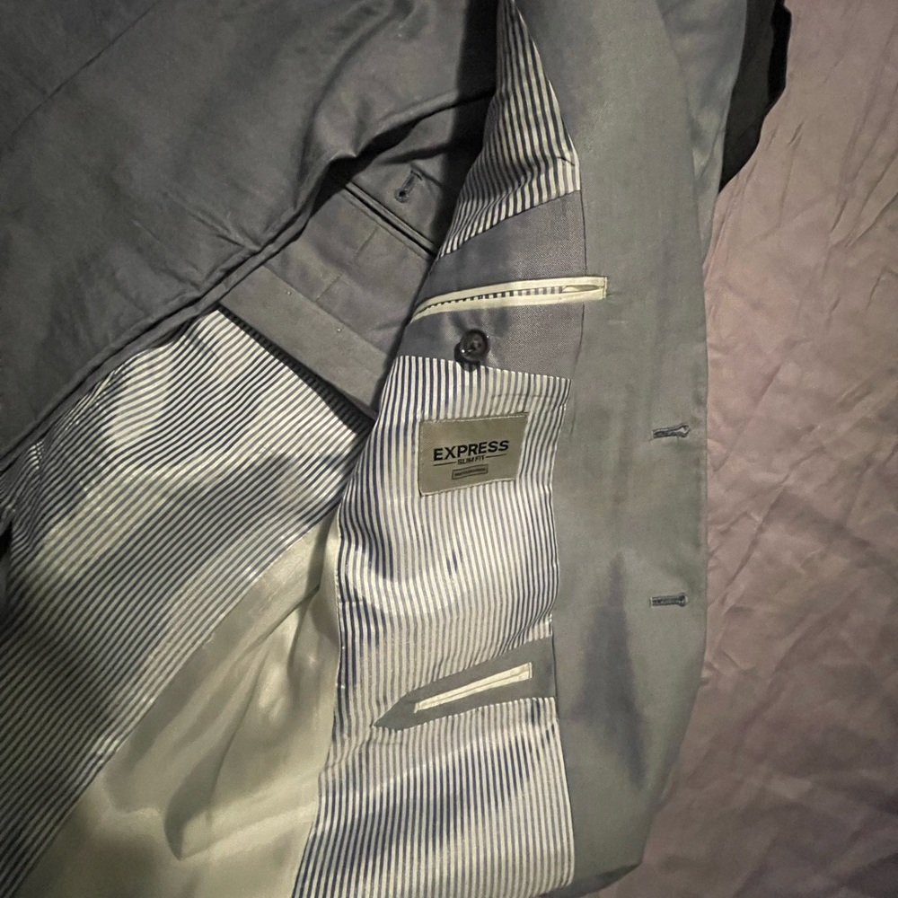 Express light blue suit